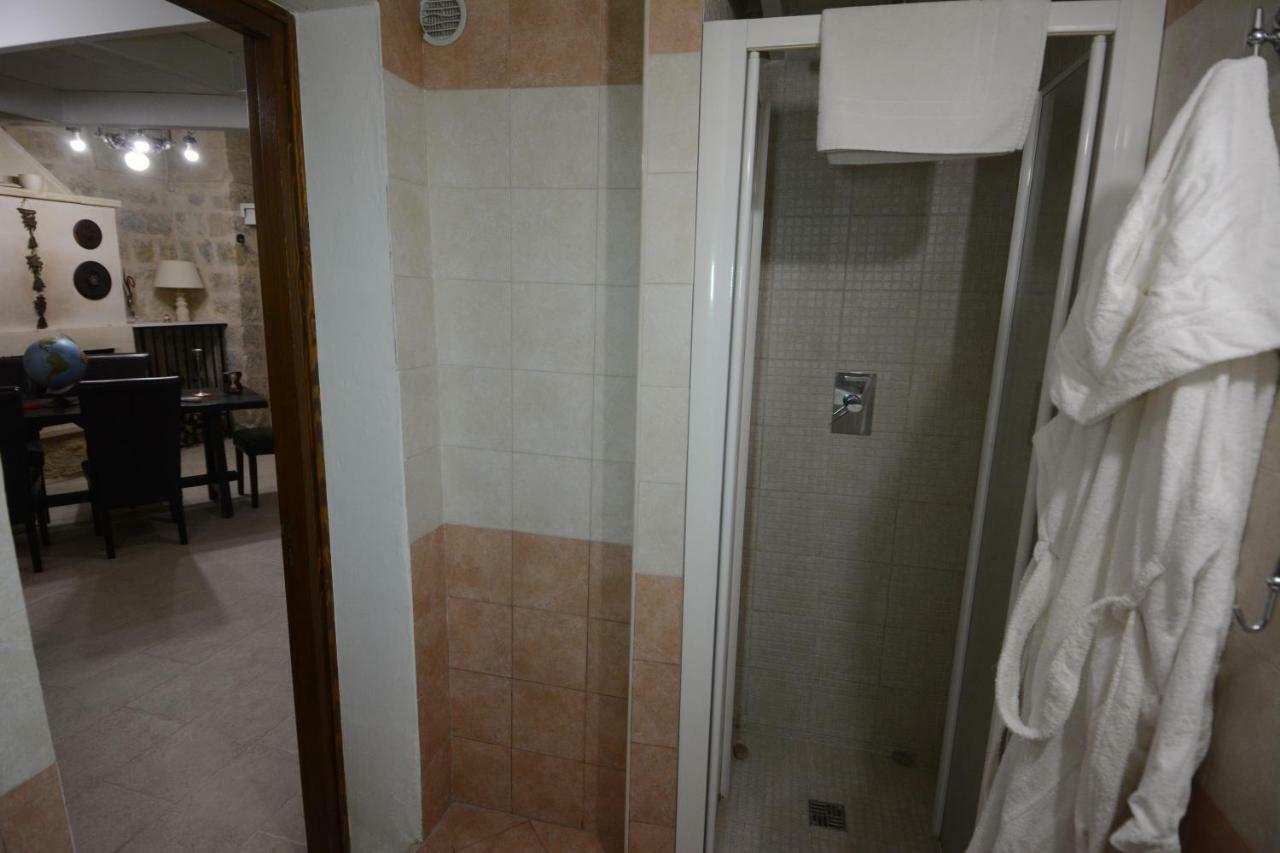 B&B Domus Gaia レッチェ エクステリア 写真